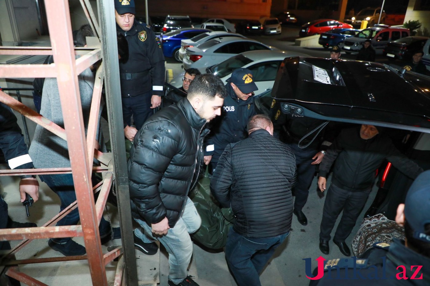 Əhmədin öldürdüyü bacısının və qızının meyiti təhvil verildi - FOTO